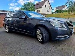 Schwarz Gebraucht 2011 Mercedes E350 Avantgarde Kombi | 9.900 € (Superpreis)