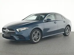 Blau Gebraucht 2021 Mercedes A250 AMG line Limousine | 26.950 € (Fairer Preis)