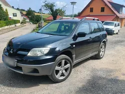 Schwarz Gebraucht 2006 Mitsubishi Outlander SUV | 2.500 €