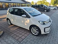 Weiß Gebraucht 2019 VW up! Kleinwagen | 4.500 € (Guter Preis)