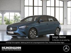 Denimblau metallic Gebraucht 2021 Mercedes B250e Style Van / Kleinbus | 20.190 € (Guter Preis)