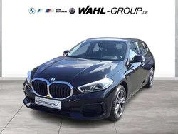 Schwarz Gebraucht 2022 BMW 118 Sport Line Kleinwagen | 21.390 € (Fairer Preis)