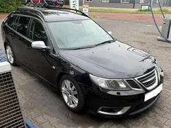 Schwarz Gebraucht 2010 Saab 9-3 Aero Kombi | 8.900 € (Etwas zu teuer)