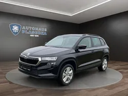 Blackmagic perleffekt (schwarz) Neu 2024 Skoda Karoq Selection SUV | 29.450 € (Superpreis)