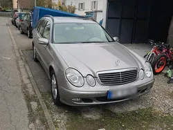 Andere außenfarben Gebraucht 2006 Mercedes E280 Kombi | 3.500 € (Fairer Preis)