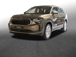 Goldbronze metallic Gebraucht 2025 Skoda Kodiaq Selection SUV | 44.994 € (Etwas zu teuer)