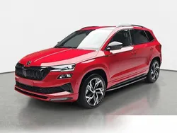 Velvet rot metallic Neu 2024 Skoda Karoq SportLine SUV | 40.390 € (Guter Preis)