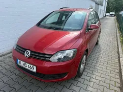 Rot Gebraucht 2009 VW Golf Plus Comfortline Van / Kleinbus | 2.400 € (Superpreis)