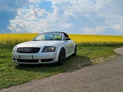 Silber Gebraucht 2000 Audi TT Roadster Cabrio | 6.000 € (Fairer Preis)