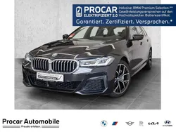 Black sapphire Gebraucht 2022 BMW 530e M Sport Kombi | 35.990 € (Fairer Preis)