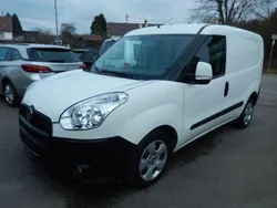 Weiß Gebraucht 2012 Fiat Doblò Van / Kleinbus | 3.999 € (Fairer Preis)