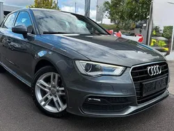 Grau Gebraucht 2016 Audi A3 Sportback Ambition Limousine | 11.700 € (Guter Preis)