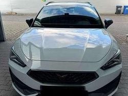 Weiß Gebraucht 2022 Cupra Leon VZ Kombi | 30.000 € (Guter Preis)