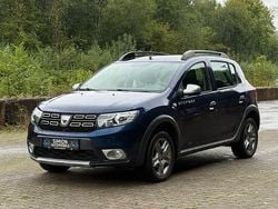 Blau Gebraucht 2017 Dacia Sandero Prestige Kleinwagen | 11.497 € (Fairer Preis)