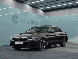 Schwarz Gebraucht 2021 BMW 530e Sport Line Limousine | 38.520 € (Teuer)