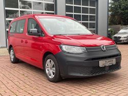 Rot Gebraucht 2021 VW Caddy Maxi Van / Kleinbus | 18.690 € (Etwas zu teuer)