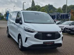 Frozen white Gebraucht 2024 Ford Transit Custom Trend Van / Kleinbus | 27.990 € (Guter Preis)