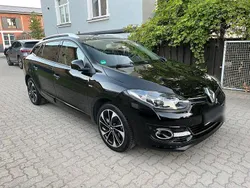 Schwarz Gebraucht 2015 Renault Mégane GrandTour Bose Edition Kombi | 7.800 € (Etwas zu teuer)