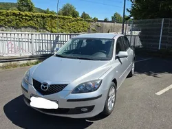 Grau Gebraucht 2006 Mazda 3 Active Limousine | 4.200 € (Fairer Preis)