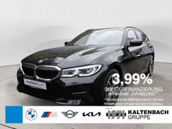 Schwarz Gebraucht 2022 BMW 318 Advantage Kombi | 23.890 € (Fairer Preis)