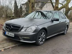 Braun Gebraucht 2010 Mercedes E350 Limousine | 12.000 € (Fairer Preis)