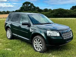 Grün Gebraucht 2010 Land Rover Freelander 2 SUV | 2.700 €