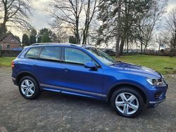 Reef blue metallic Gebraucht 2018 VW Touareg Terrain Tech SUV | 26.000 € (Superpreis)