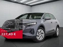 Grau Gebraucht 2023 Audi Q4 e-tron SUV | 25.149 € (Superpreis)
