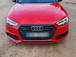 Rot Gebraucht 2018 Audi A4 S-Line Kombi | 22.750 € (Etwas zu teuer)