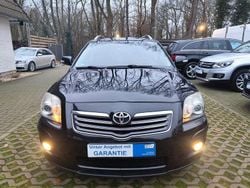 Schwarz Gebraucht 2007 Toyota Avensis Travel Kombi | 3.999 € (Teuer)