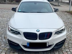 Weiß Gebraucht 2015 BMW M235 M Performance Coupé | 25.900 € (Fairer Preis)