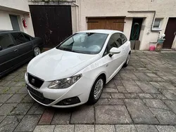 Weiß Gebraucht 2009 Seat Ibiza Kleinwagen | 1.700 € (Fairer Preis)