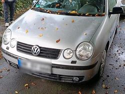 Grau Gebraucht 2003 VW Polo Kleinwagen | 600 € (Guter Preis)
