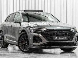 Grau Gebraucht 2024 Audi Q8 e-tron Competition SUV | 79.990 €