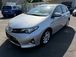 Gebraucht 2015 Toyota Auris Hybrid Edition Limousine | 10.990 € (Fairer Preis)