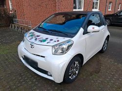 Weiß Gebraucht 2009 Toyota iQ Kleinwagen | 3.698 € (Fairer Preis)
