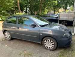 Grau Gebraucht 2007 Seat Ibiza Kleinwagen | 600 € (Fairer Preis)