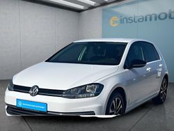 Weiß Gebraucht 2019 VW Golf VII Kleinwagen | 20.249 € (Fairer Preis)