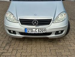 Grau Gebraucht 2006 Mercedes A160 Limousine | 900 € (Guter Preis)
