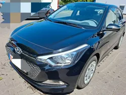 Schwarz Gebraucht 2017 Hyundai i20 Classic Kleinwagen | 6.990 € (Guter Preis)