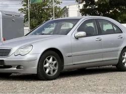 Silber Gebraucht 2004 Mercedes C180 Classic Limousine | 2.450 € (Guter Preis)