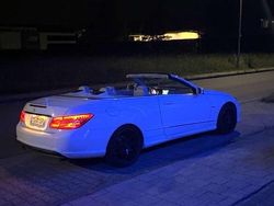 Weiß Gebraucht 2011 Mercedes E200 Cabrio | 10.000 € (Guter Preis)