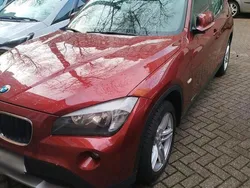 Rot Gebraucht 2012 BMW X1 SUV | 6.199 € (Guter Preis)