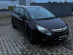 Braun Gebraucht 2013 Opel Zafira Van / Kleinbus | 4.999 € (Fairer Preis)