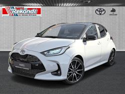 Grau Gebraucht 2024 Toyota Yaris Hybrid Sport Limousine | 30.990 € (Teuer)