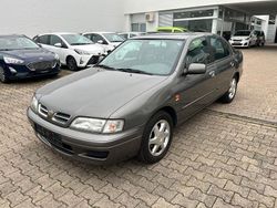 Grau Gebraucht 1997 Nissan Primera Limousine | 795 € (Superpreis)
