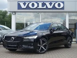 Onyx black Gebraucht 2024 Volvo S60 Ultimate Limousine | 33.900 € (Guter Preis)