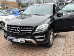 Schwarz Gebraucht 2012 Mercedes ML350 SUV | 13.499 € (Superpreis)