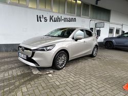 Platinum quartz m Gebraucht 2024 Mazda 2 Exclusive-Line Kleinwagen | 21.900 € (Teuer)