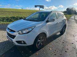 Weiß Gebraucht 2012 Hyundai ix35 SUV | 4.999 €